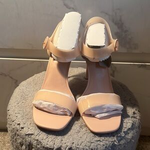 JLO Jennifer Lopez Putty Pink Frani Sandal Pump